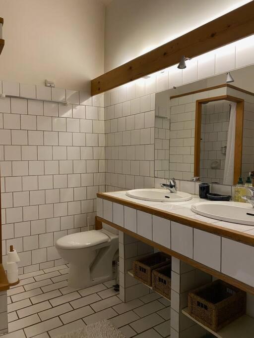 Charming Village House With Roof Top Terrace! Thezan-les-Beziers Buitenkant foto